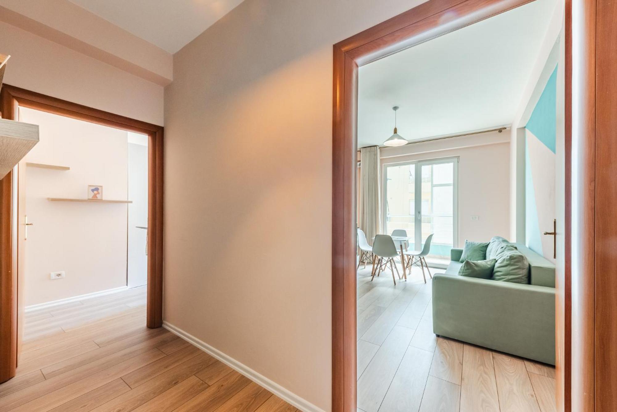 Sunny Central Apartment Durres Luaran gambar